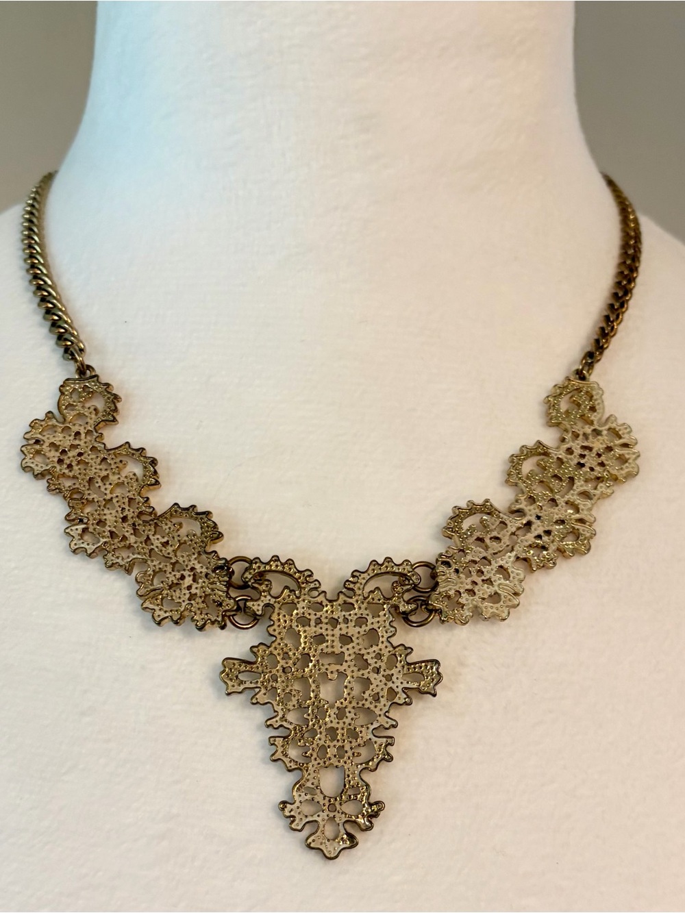 Vintage Antique Gold Lace Filigree Statement Necklace, 16 in + 2.5 in extender